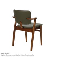 Artek（アルテック） / DOMUS CHAIR（ドムスチェア） / バーチ材・ウォルナットステイン仕上げ / 革張り Spectrum moss《New beauty versions》