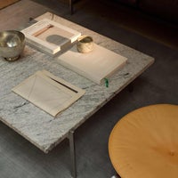 FRITZ HANSEN（フリッツ・ハンセン） / PK61 / 御影石 ロール仕上げ（グレーホワイト） / サテン仕上げステンレススチール / コーヒーテーブル / 80×80cm