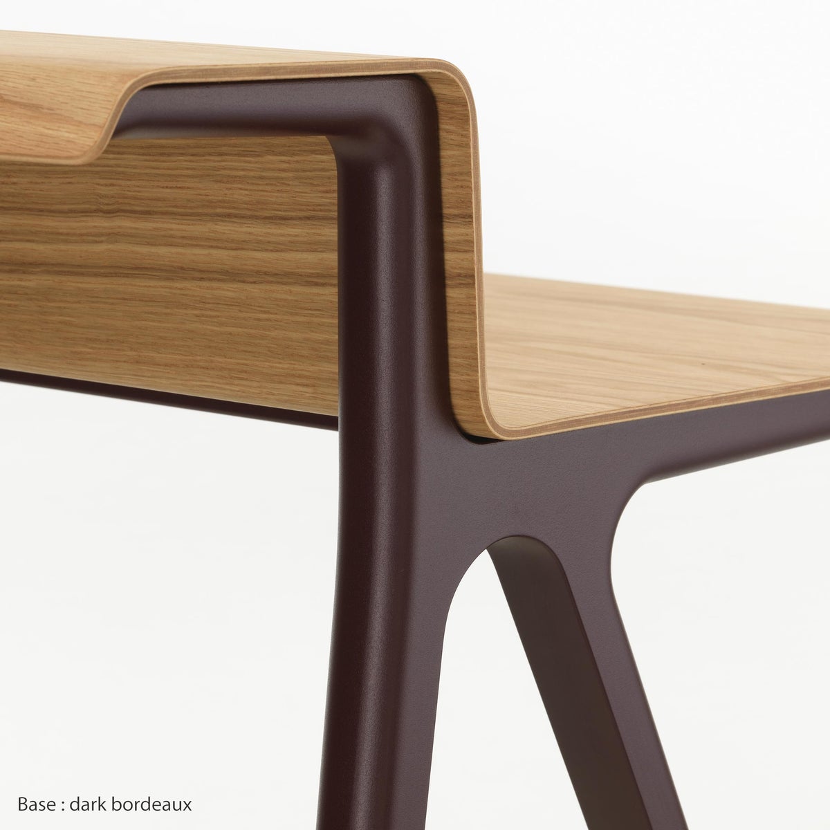 Vitra（ヴィトラ） / Courier（クーリエ） / テーブルトップ全2色・ベース全3色 / デスク