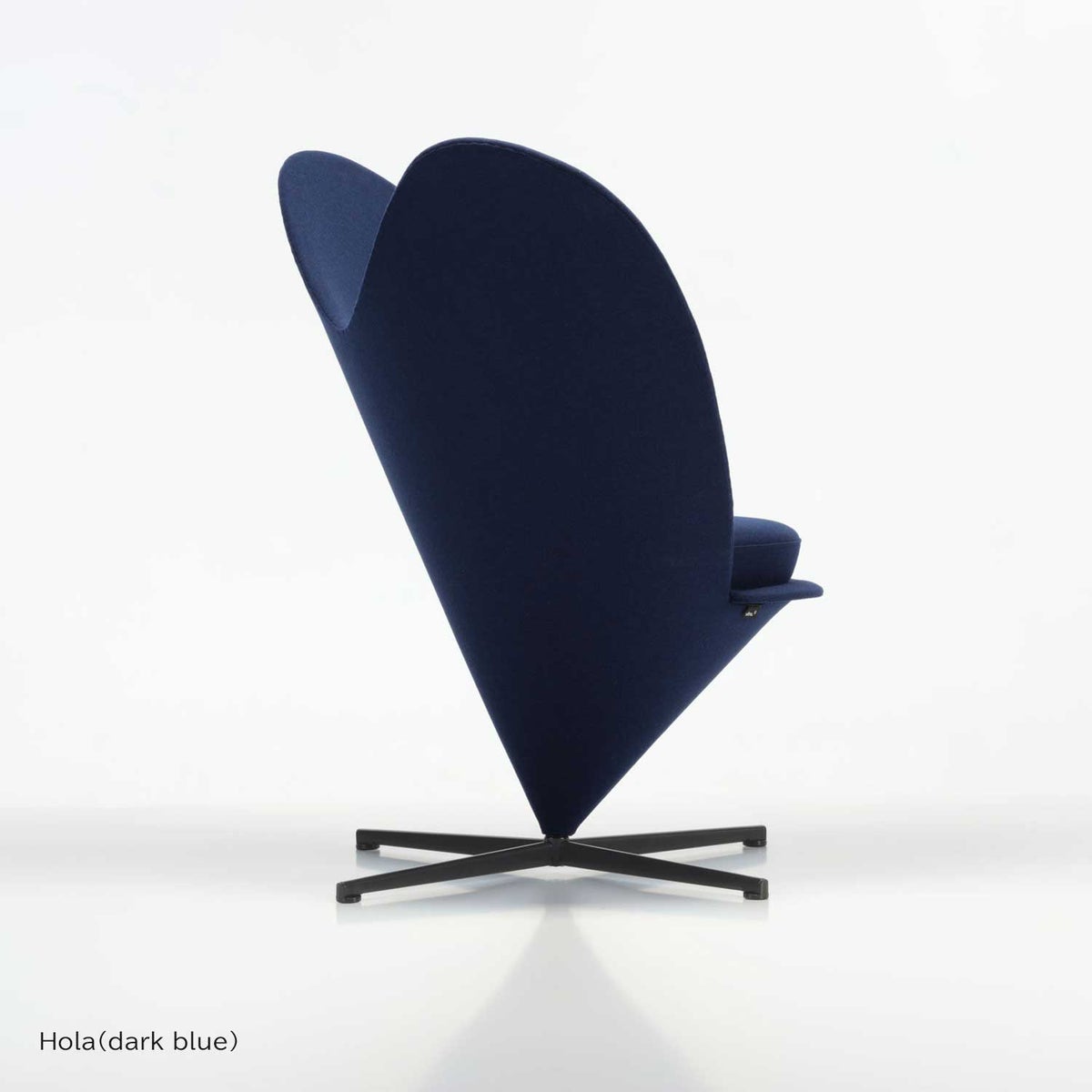 Vitra（ヴィトラ） / Heart Cone Chair（ハートコーンチェア）/ Hola（dark blue） / ラウンジチェア
