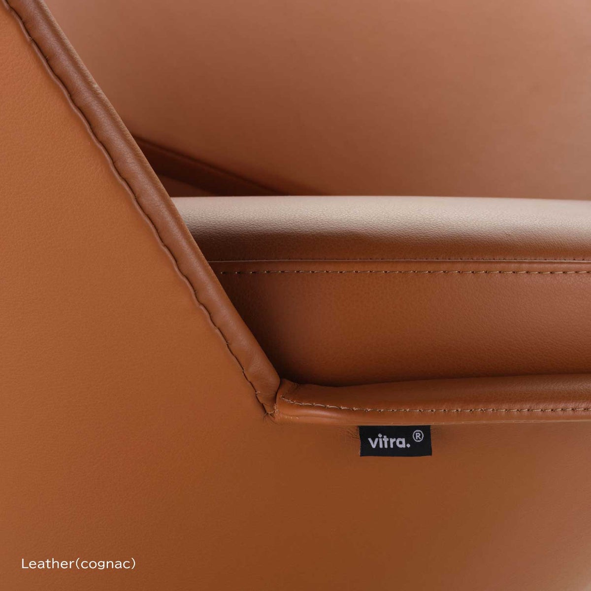 Vitra（ヴィトラ） / Heart Cone Chair（ハートコーンチェア）/ Hola（dark blue） / ラウンジチェア