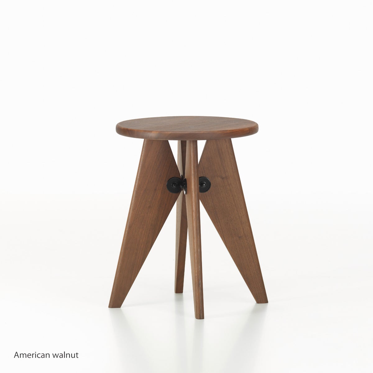 Vitra（ヴィトラ） / Tabouret Bois（タブレ ボワ） / アメリカンウォルナット ソリッド オイル仕上げ / スツール