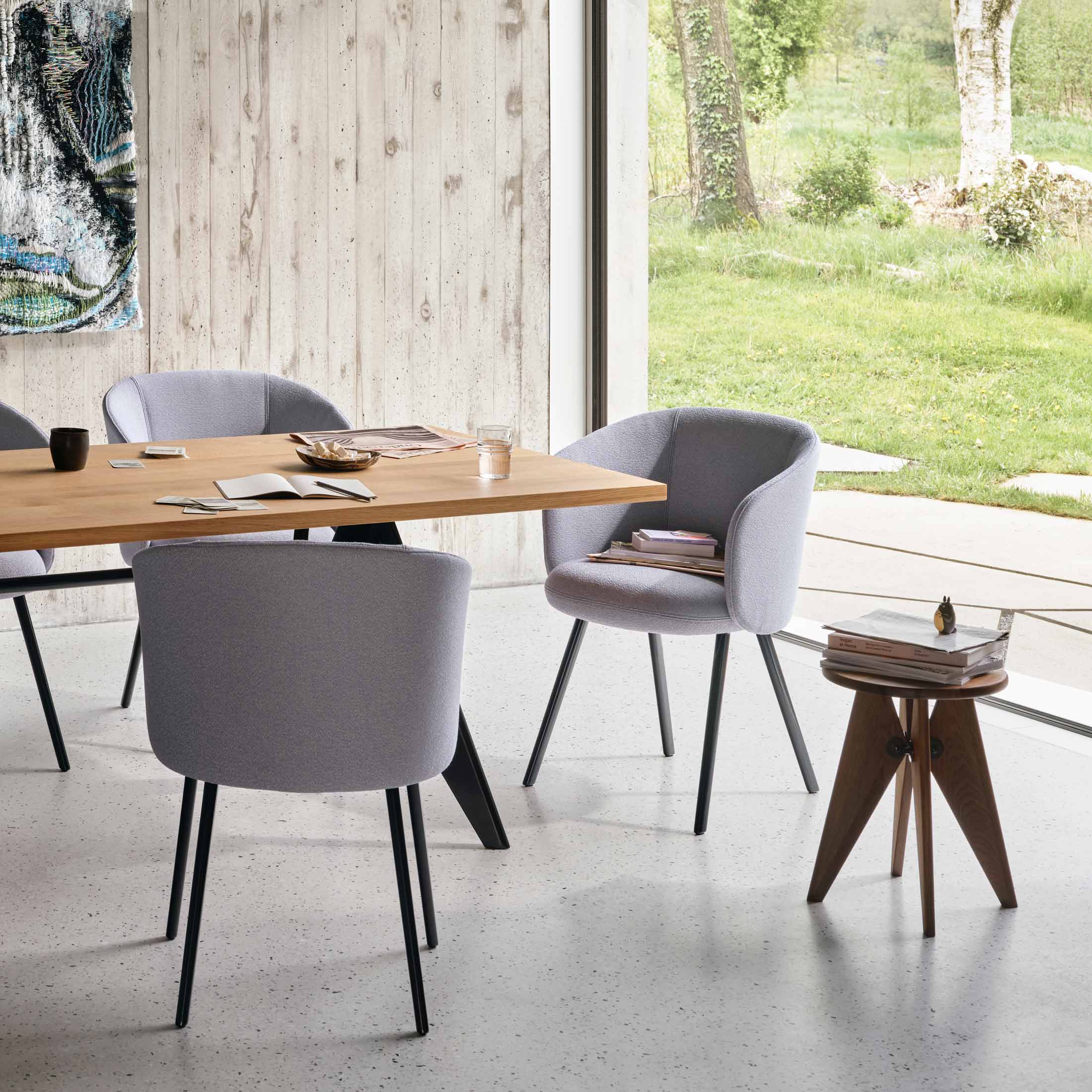 vitra タブレ ボワ アメリカンウォールナット Tabouret Bois タブレ ボワ Vitra│正規販売店 CONNECT