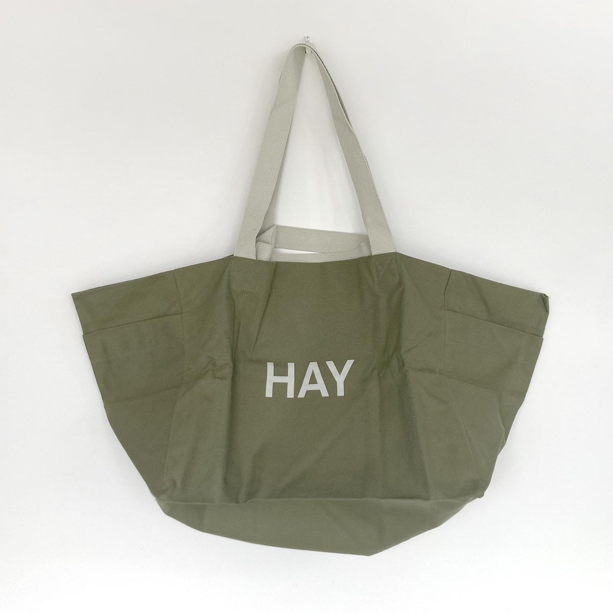 【アウトレット】HAY（ヘイ） / WEEKEND BAG NO 2（ウィークエンドバッグ） / オリーブ