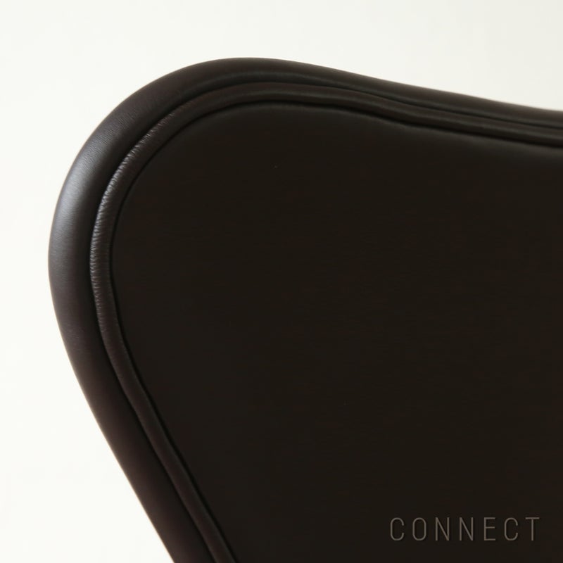 FRITZ HANSEN（フリッツ・ハンセン） / SERIES 7（セブンチェア） / Essential Leather（エッセンシャルレザー） / ダークブラウン / フルパディング