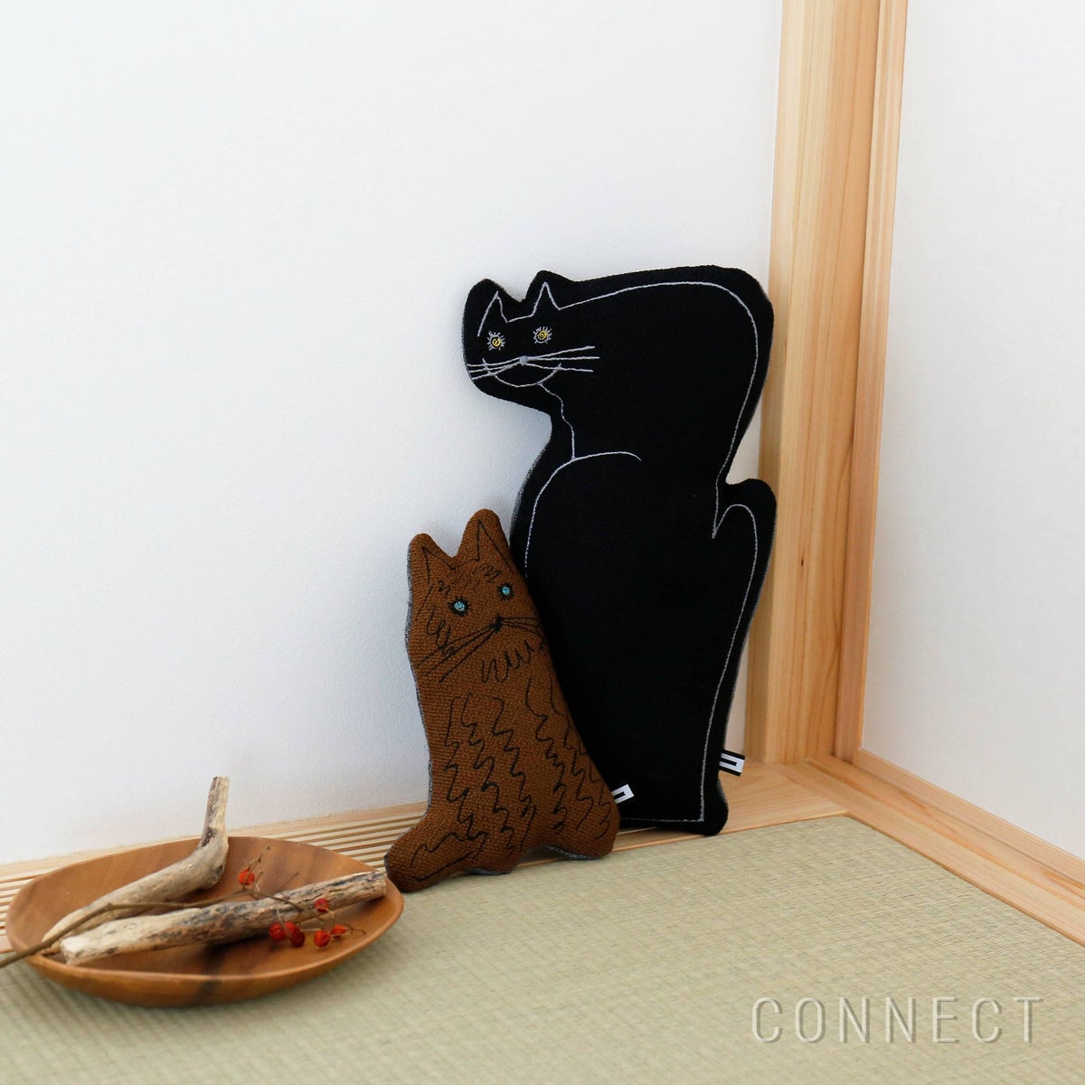 MELLEM（メレム） / 山口一郎 / Kvadrat（クヴァドラ） / Levende（レベンデ） / Kat（キャット） / Vidar（ヴィダー）× Maple（メープル） / ブラック / Lサイズ / オブジェ