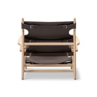 FREDERICIA（フレデリシア） / The Hunting Chair（ハンティングチェア） / 75th Anniversary edition / Ash light oil 仕上げ / レザー（Dark Brown） / サイン刻印のプレート付 / ラウンジチェア