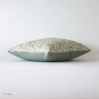 MELLEM（メレム） / Kvadrat/Raf Simons（クヴァドラ/ラフ・シモンズ） / フェザークッション 45×45cm /  Atom（アトム）× Remix Screen（リミックス スクリーン） / 中材入り / 全2色