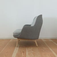【ポイント20倍】【アウトレット】FRITZ HANSEN（フリッツ・ハンセン） / FRI SOFA（フリソファ） / ウッドベース / Canvas（キャンバス）0134 グレー×0124 ライトグレー