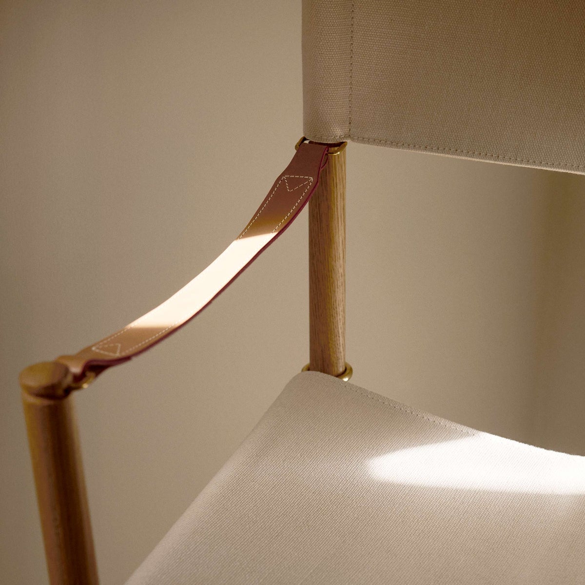FREDERICIA（フレデリシア） / MK16 Folding Chair（フォールディングチェア） / Model 6016 / オーク材・オイル仕上げ / コットンキャンバス / オフホワイト