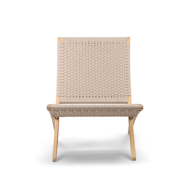 《セットA》CARL HANSEN & SON （カール・ハンセン＆サン） / MG501 キューバチェア（チーク材・無塗装・フラットロープ セサミ）1脚＋E023 コーヒーテーブル（φ48）1台＋BM1069（トレイ）1台