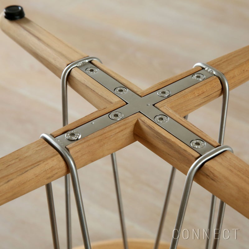CARL HANSEN & SON（カール・ハンセン＆サン） / E023 EMBRACE OUTDOOR LOUNGE TABLE / チーク材・無塗装・スチールワイヤー脚 / φ48cm / コーヒーテーブル