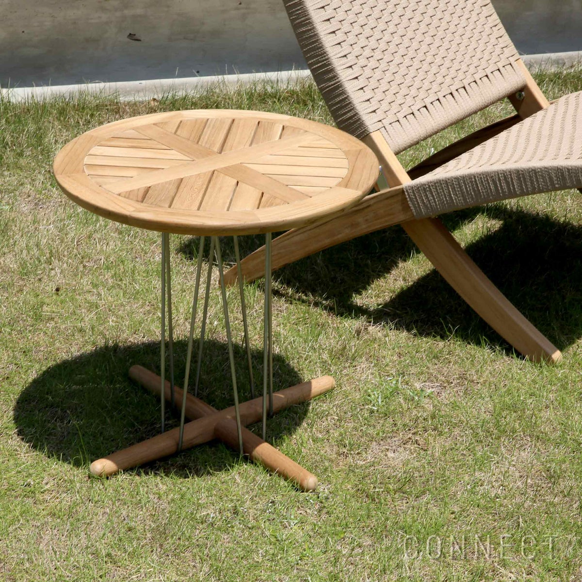 CARL HANSEN & SON（カール・ハンセン＆サン） / E023 EMBRACE OUTDOOR LOUNGE TABLE / チーク材・無塗装・スチールワイヤー脚 / φ48cm / コーヒーテーブル