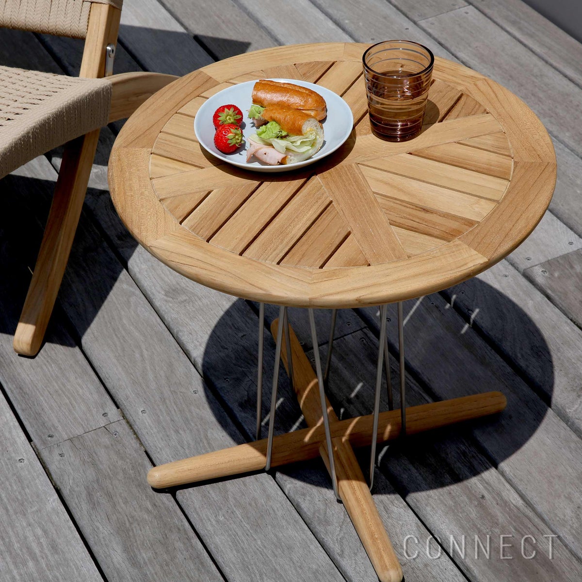 CARL HANSEN & SON（カール・ハンセン＆サン） / E023 EMBRACE OUTDOOR LOUNGE TABLE / チーク材・無塗装・スチールワイヤー脚 / φ48cm / コーヒーテーブル