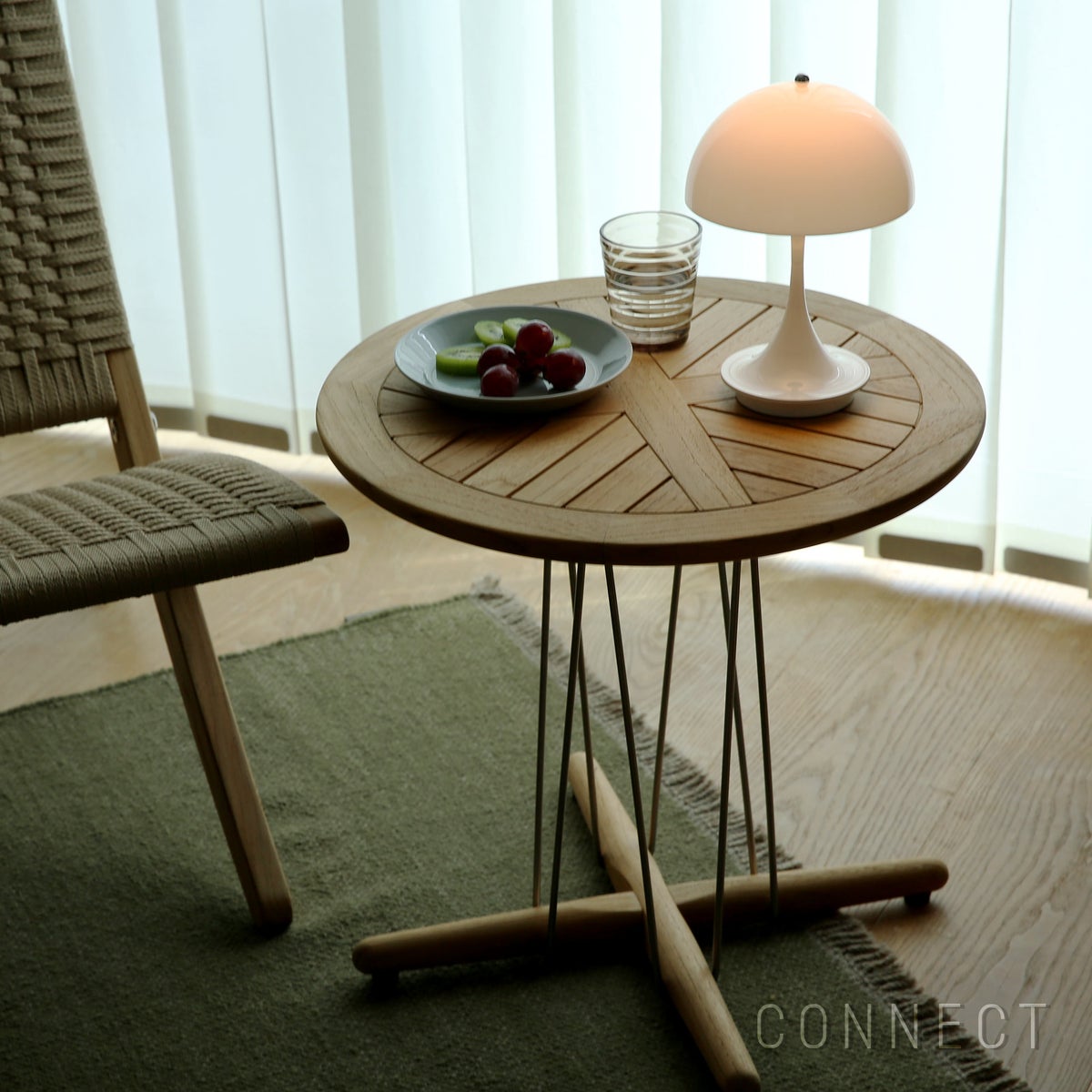 CARL HANSEN & SON（カール・ハンセン＆サン） / E023 EMBRACE OUTDOOR LOUNGE TABLE / チーク材・無塗装・スチールワイヤー脚 / φ48cm / コーヒーテーブル