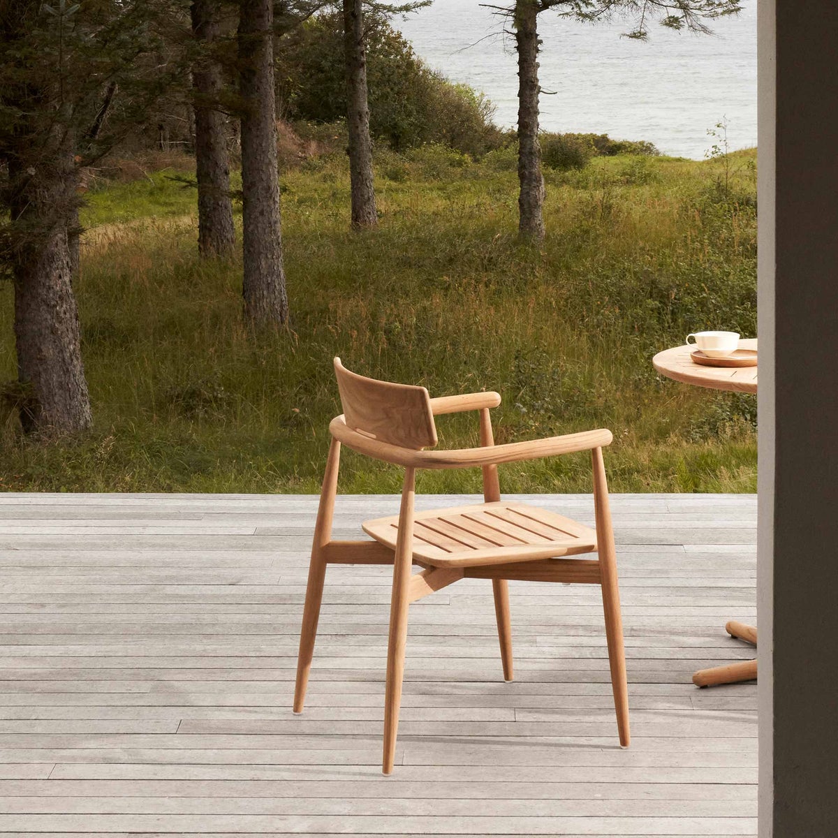 《セットC》CARL HANSEN & SON （カール・ハンセン＆サン） / E022 ダイニングテーブル×1台＋E008 チェア×3脚