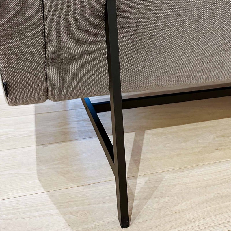 FRITZ HANSEN（フリッツ・ハンセン） / LISSONI（リッソーニソファ） / PL114S L（左用） / 4シーター コーナーソファ / Sunniva 153（スニバ）ライトグレー / ブラウンブロンズ脚