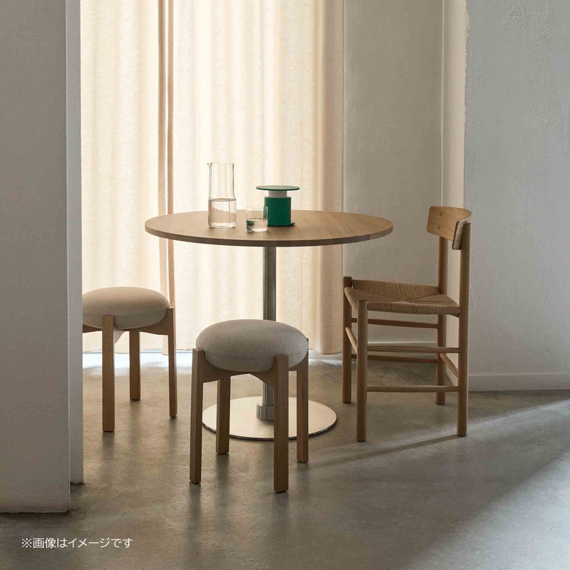 FREDERICIA（フレデリシア） / Pioneer Stool（パイオニア スツール） / Model 6830 / スモークドオーク材・ステイン仕上げ / Vidar 386