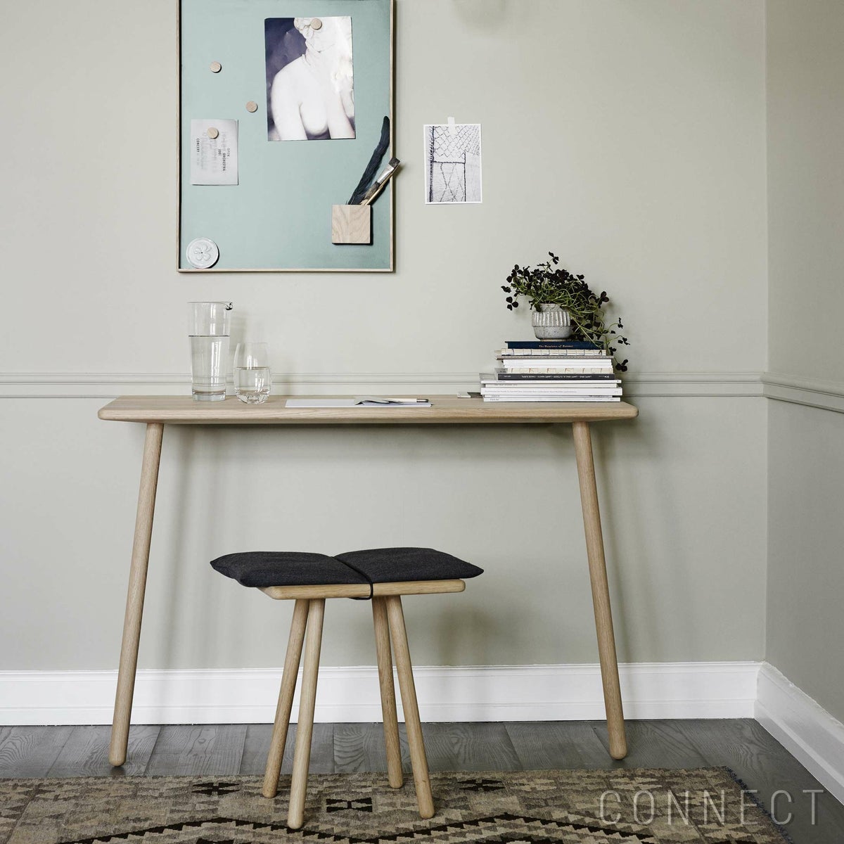 【ポイント20倍】【アウトレット】FRITZ HANSEN（フリッツ・ハンセン） / SKAGERAK（スカゲラック） / Georg Console Table（ジョージ コンソール テーブル） / オーク材 / 飾り棚