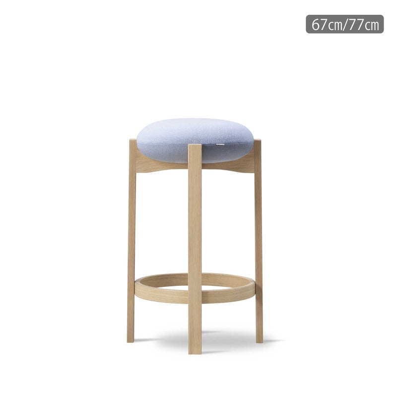 FREDERICIA（フレデリシア） / Pioneer Stool（パイオニア スツール） / Model 6831 / オーク材・ラッカー仕上げ / Vidar 723