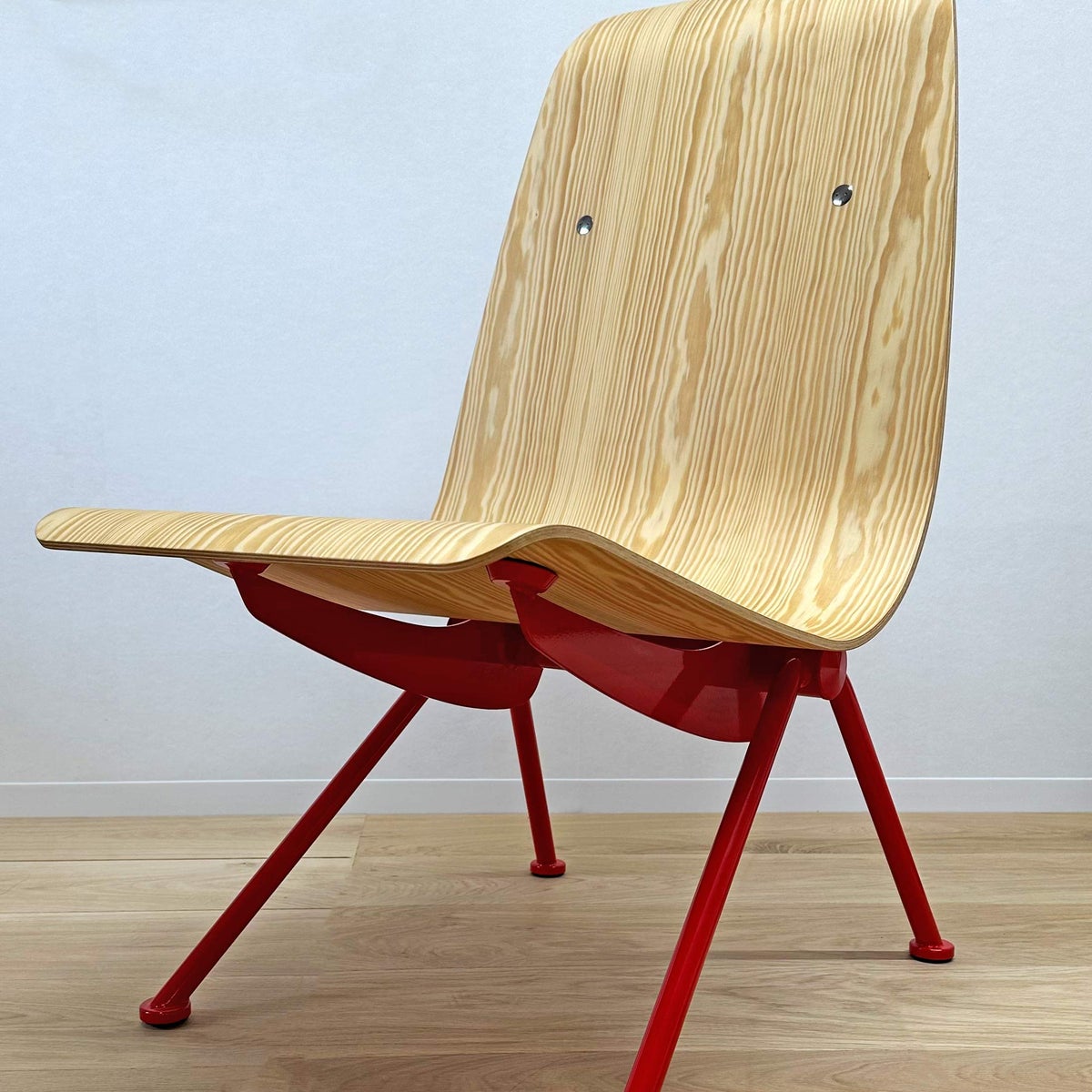 Vitra（ヴィトラ） / ジャン・プルーヴェ / Antony（アントニー） / Limited Edition 2025 / リミテッドエディション / チェア
