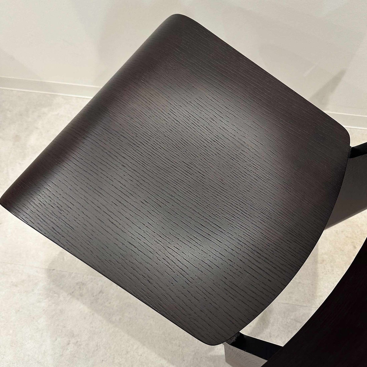 Vitra（ヴィトラ） / Chaise Tout Bois（シェーズ トゥ ボワ） / 標準仕様・SH46cm / ダークオーク / チェア