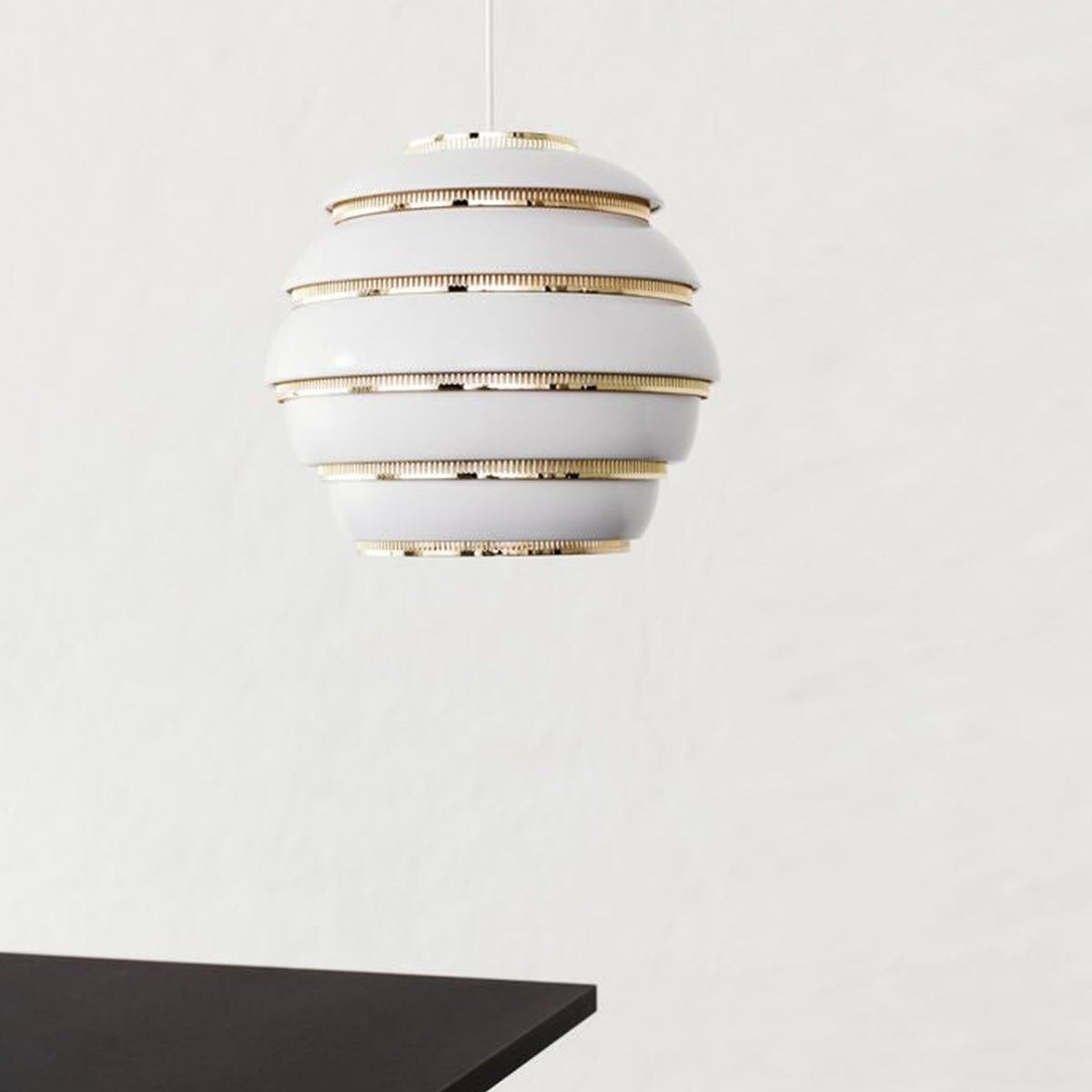 Artek（アルテック） / A331 Pendant Lamp “Beehive“（ペンダント ビーハイブ） / ホワイト×ブラス / 全長2350mm