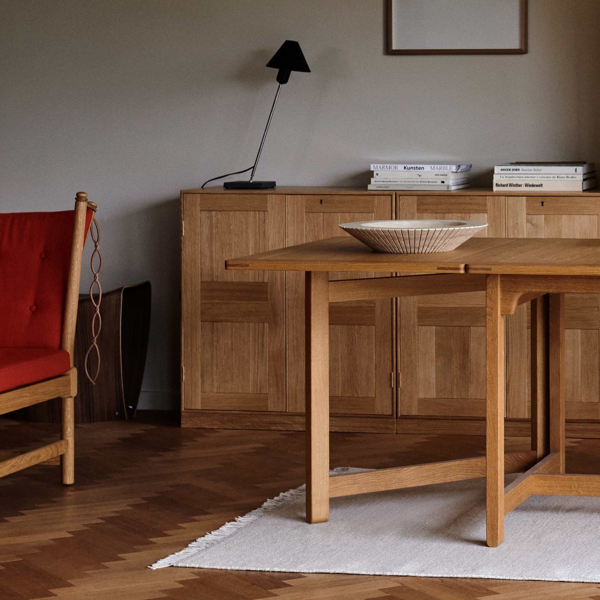 FREDERICIA（フレデリシア） / MK73 Cabinet（キャビネット） Model 6073 / MK Plinth（プリンス） Model 6090 / オーク材・オイル仕上げ / 台輪セット