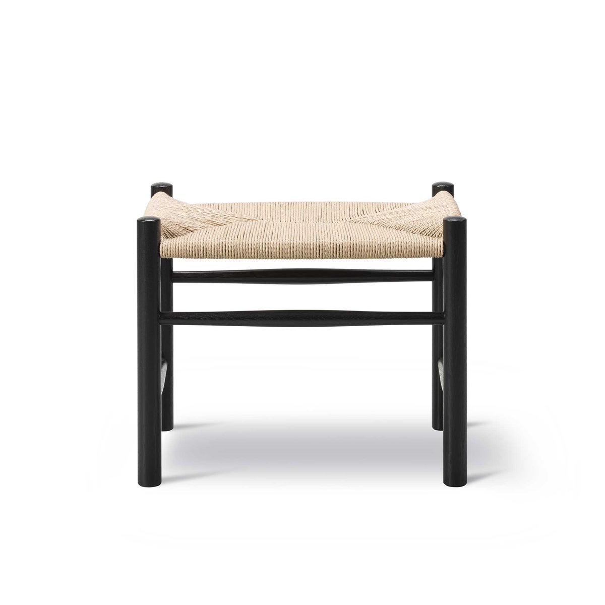 FREDERICIA（フレデリシア） / J16 Stool / Model 16002 / オーク材・ブラックラッカー仕上げ・ナチュラルペーパーコード / スツール