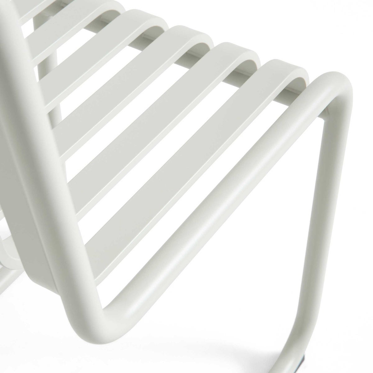 HAY（ヘイ） / PALISSADE CANTILEVER（パリサード カンチレバー） / CHAIR（チェア） / 全3色 / アウトドア