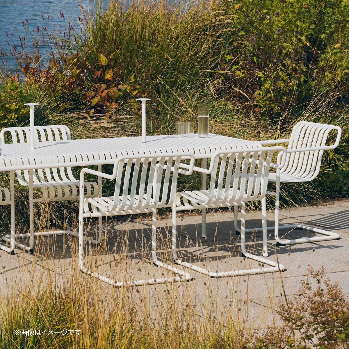 HAY（ヘイ） / PALISSADE CANTILEVER（パリサード カンチレバー） / DINING ARMCHAIR（ダイニング アームチェア） / 全3色 / アウトドア
