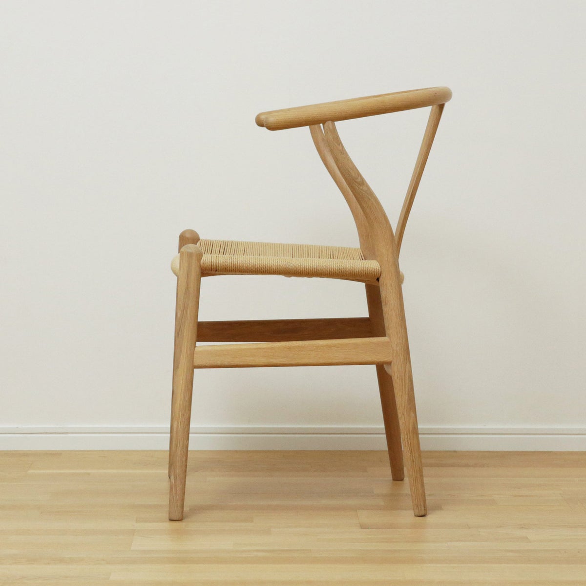 CH24 / Yチェア（ワイチェア） / オーク材・ホワイトオイル仕上げ SH45cm / CARL HANSEN & SON （カール・ハンセン＆サン）