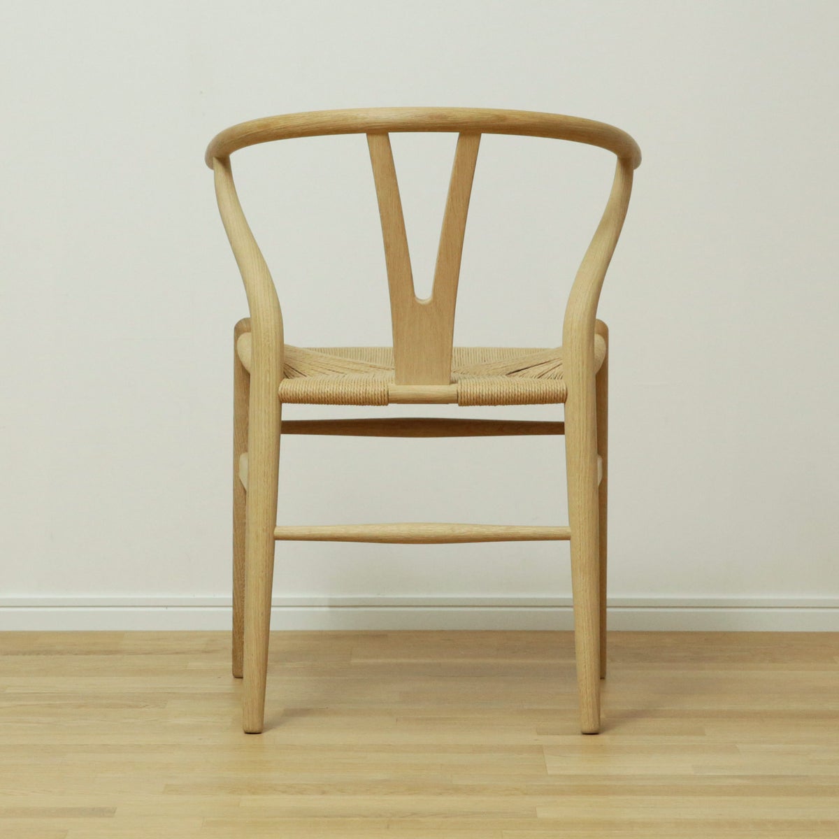 CH24 / Yチェア（ワイチェア） / オーク材・ソープ仕上げ SH45cm / CARL HANSEN & SON （カール・ハンセン＆サン）