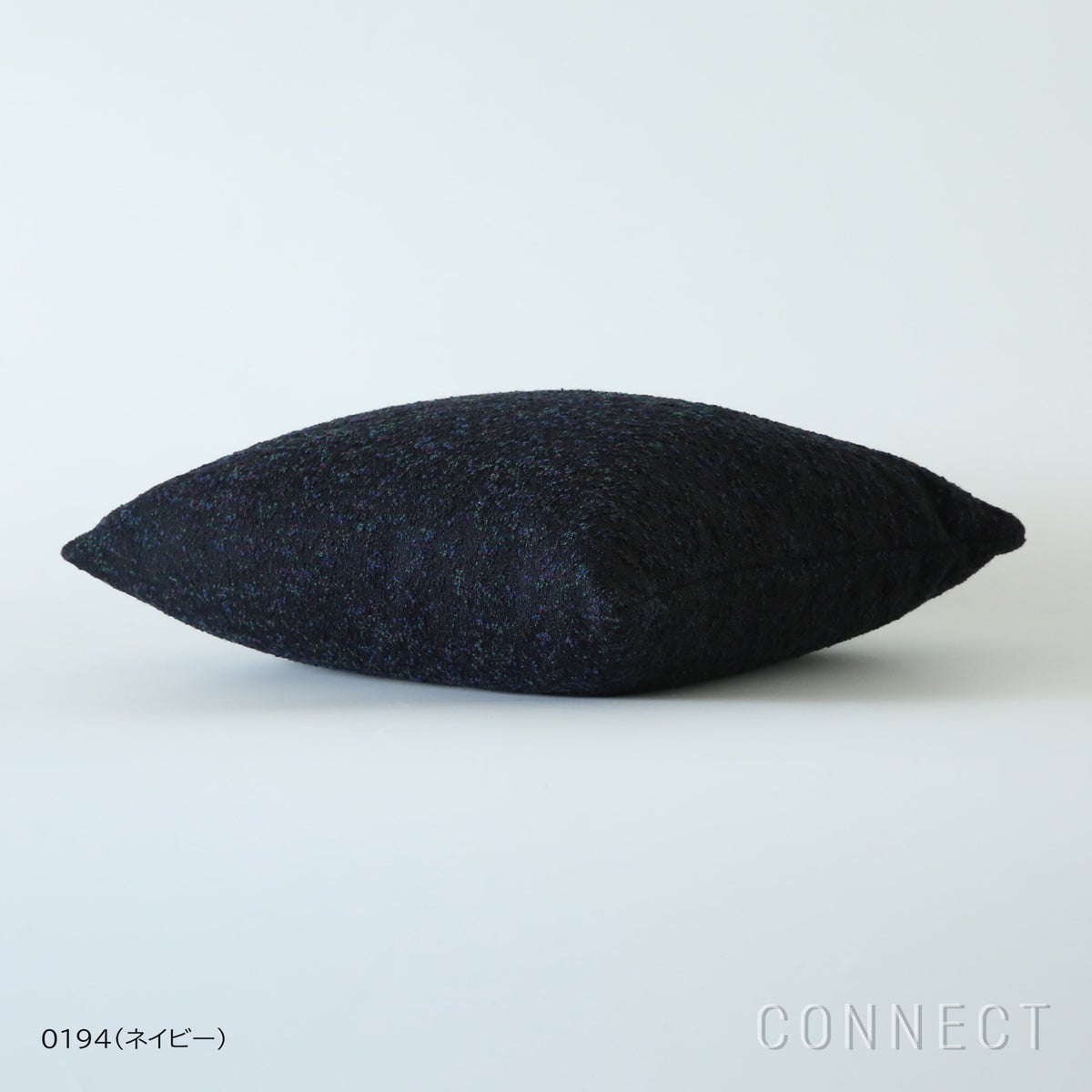 MELLEM（メレム） / Kvadrat/Raf Simons（クヴァドラ/ラフ・シモンズ） / フェザークッション 40×40cm / Atom（アトム） / 中材入り / 全2色