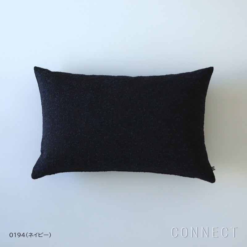 MELLEM（メレム） / Kvadrat/Raf Simons（クヴァドラ/ラフ・シモンズ） / フェザークッション 63×43cm / Atom（アトム） / 中材入り / 全2色