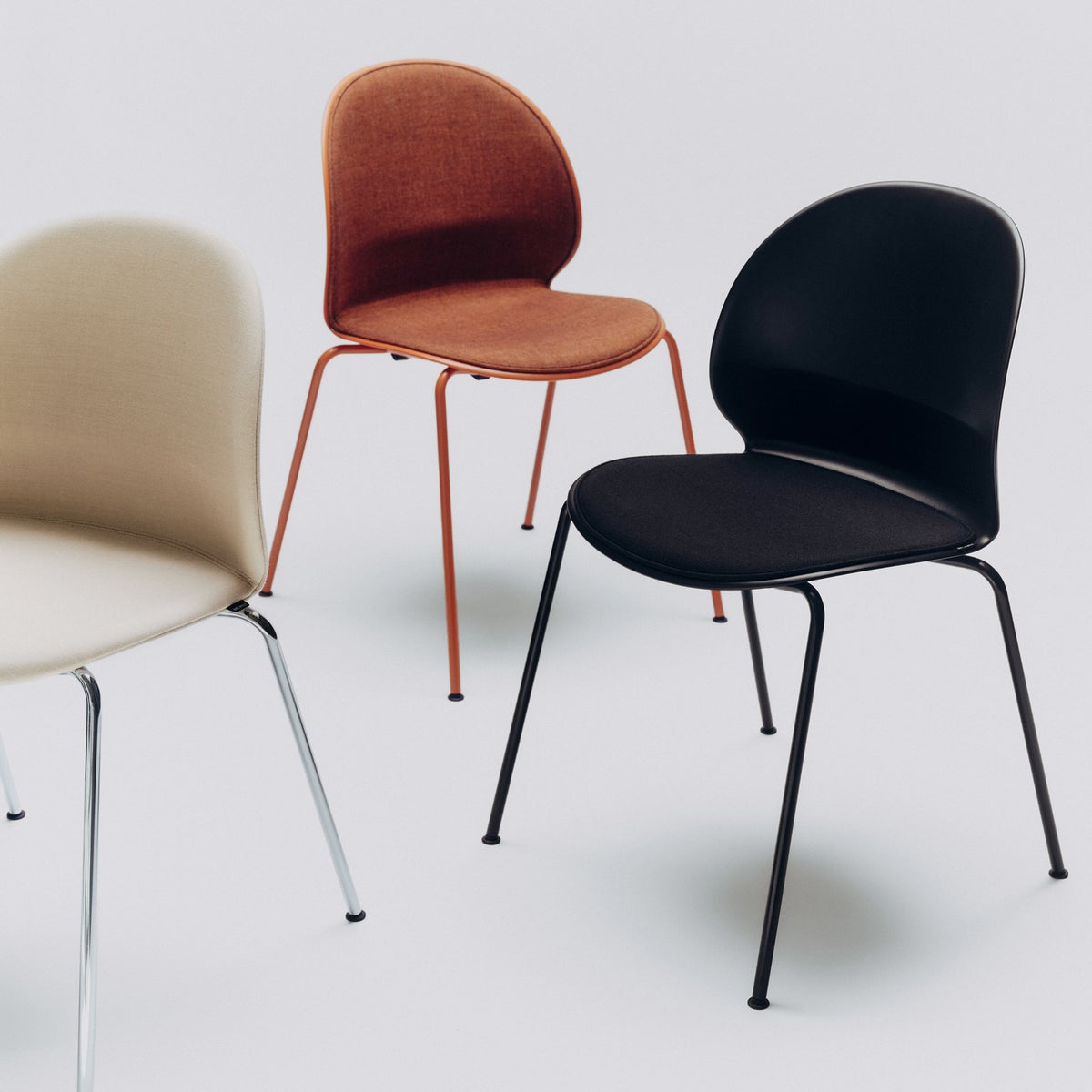 FRITZ HANSEN（フリッツ・ハンセン） / N02 RECYCLE（リサイクル） / N02-10FRU / ダークオレンジ / TECHNICOLOUR 550 / フロントパディングチェア