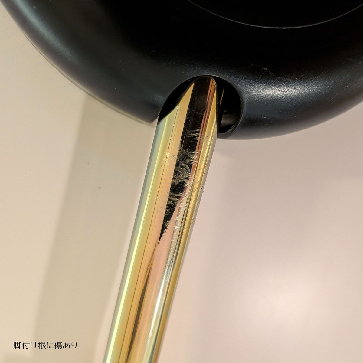 FRITZ HANSEN（フリッツ・ハンセン） / SERIES 7（セブンチェア） / 7:14AM ピンク / ラッカー / レインボー（スチール脚・亜鉛クローム仕上げ） / 2025年限定脚カラー