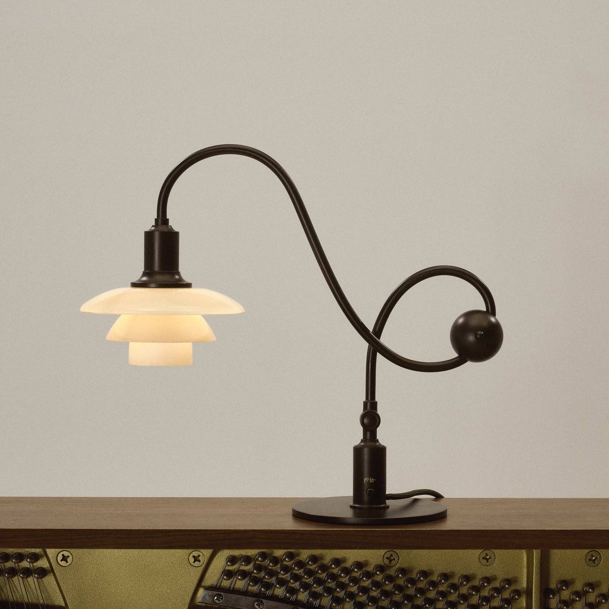 ［限定モデル］Louis Poulsen（ルイスポールセン） / PH 1/1 Piano Table Lamp Limited Edition（ピアノ テーブルランプ リミテッド・エディション）
