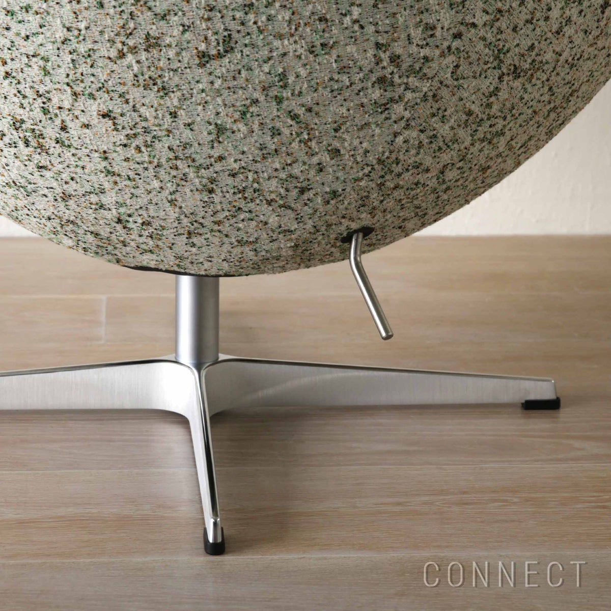【数量限定】FRITZ HANSEN（フリッツ・ハンセン） / EGG（エッグチェア）Atom Edition / ラウンジチェア / Atom 0124 / ステンレススチール脚（サテン仕上げ）