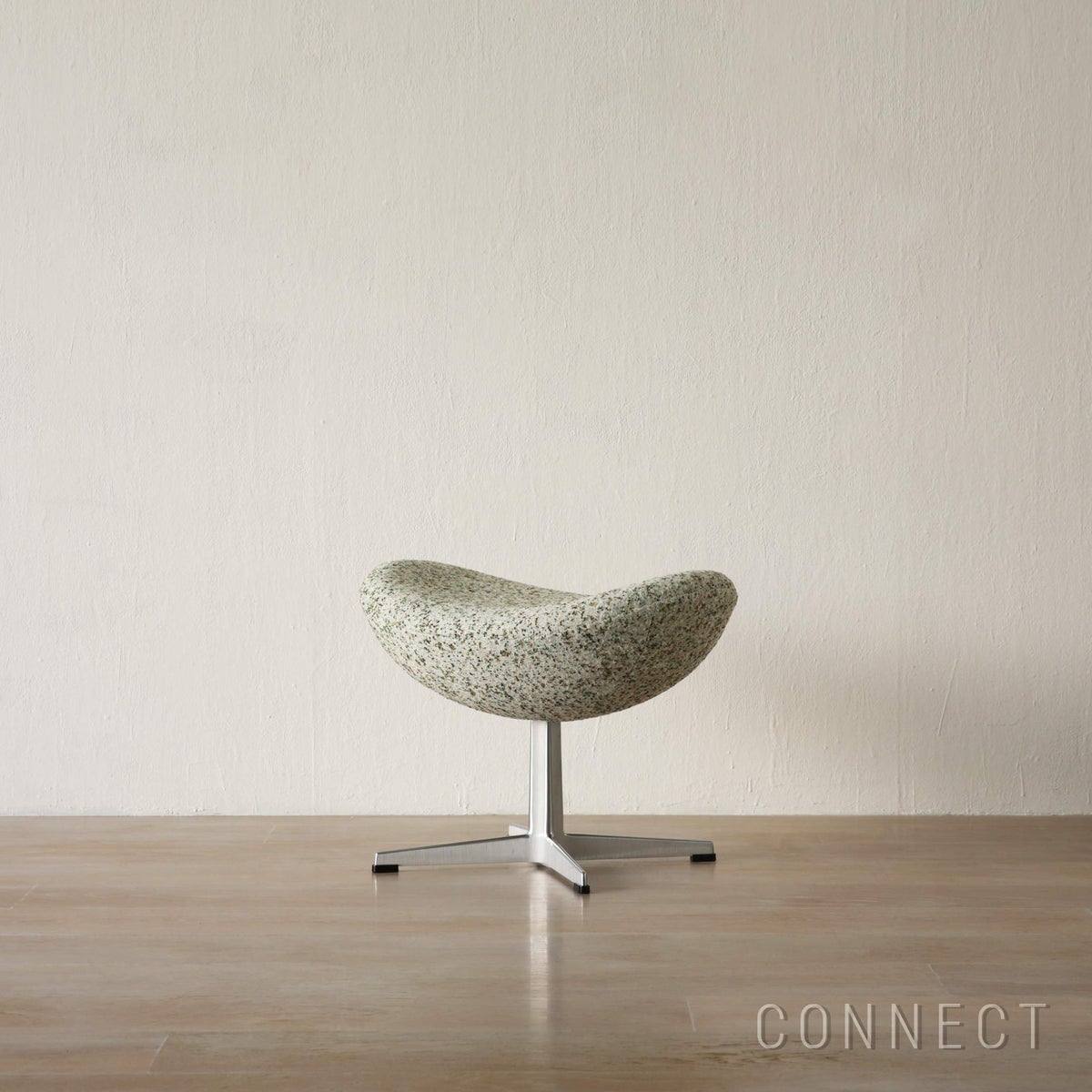 【数量限定】FRITZ HANSEN（フリッツ・ハンセン） / EGG FOOT STOOL（エッグチェア用フットスツール）Atom Edition / ラウンジチェア / Atom 0124 / ステンレススチール脚（サテン仕上げ）