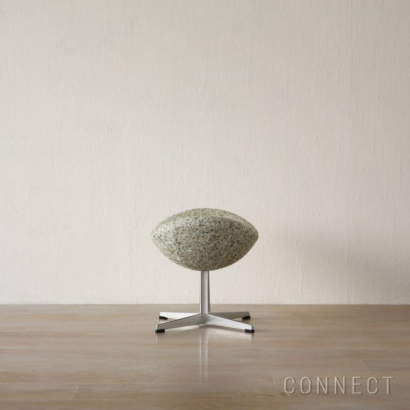 【数量限定】FRITZ HANSEN（フリッツ・ハンセン） / EGG FOOT STOOL（エッグチェア用フットスツール）Atom Edition / ラウンジチェア / Atom 0124 / ステンレススチール脚（サテン仕上げ）