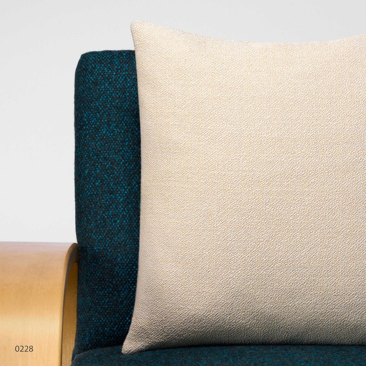 Kvadrat / Raf Simons（クヴァドラ / ラフ・シモンズ） / クッション45×45cm / Vidar Duo  (ヴィダー デュオ） / アクセサリー
