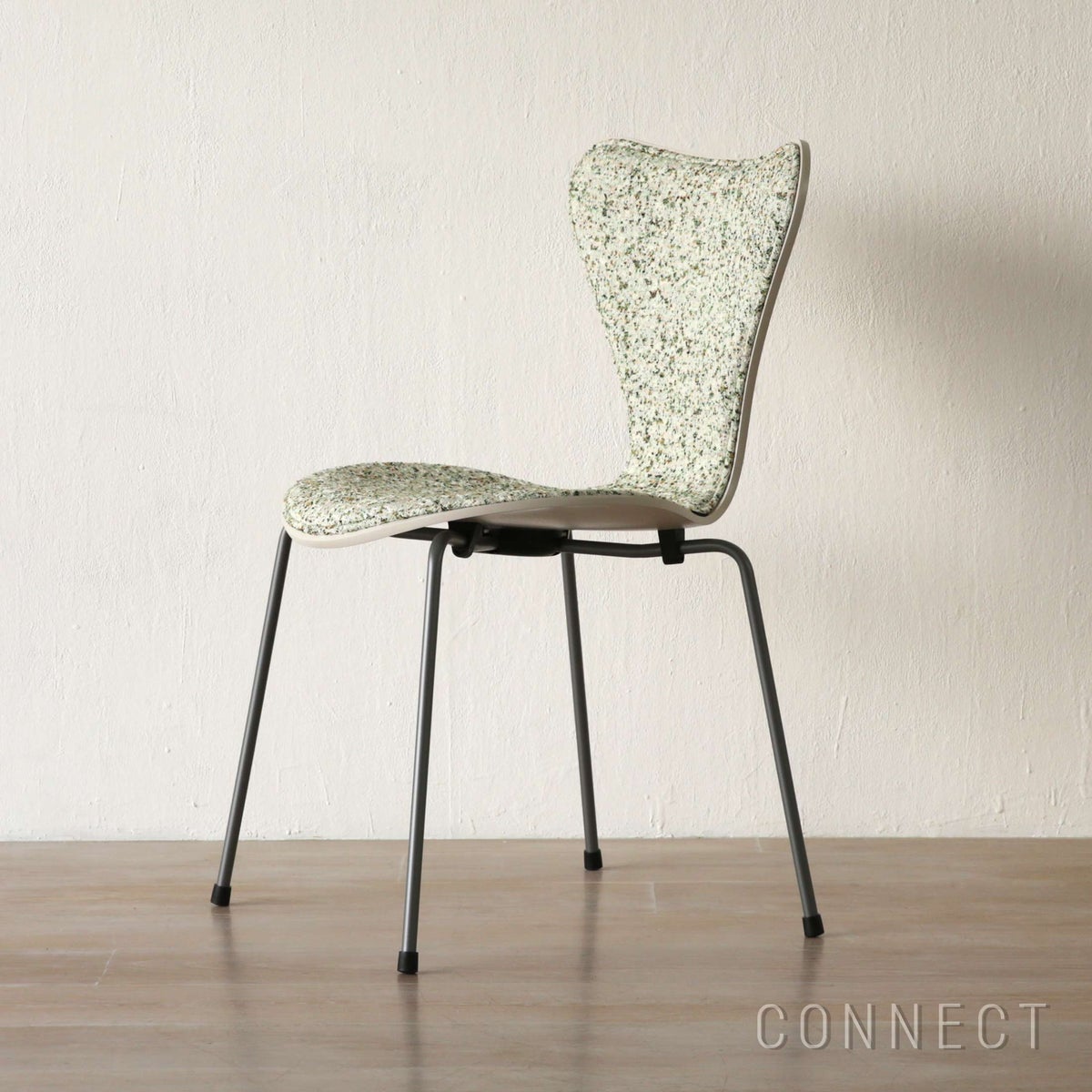 【数量限定】FRITZ HANSEN（フリッツ・ハンセン） / SERIES 7（セブンチェア）Atom Edition / ライトベージュ / カラードアッシュ / Atom 0124 / フロントパディング