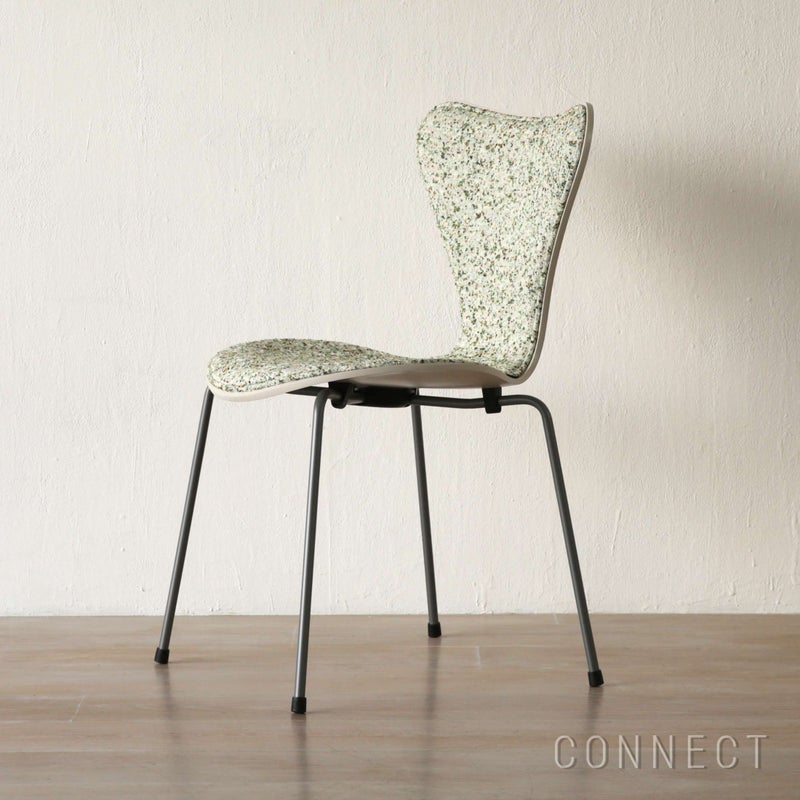 【数量限定】FRITZ HANSEN（フリッツ・ハンセン） / SERIES 7（セブンチェア）Atom Edition / ライトベージュ / カラードアッシュ / Atom 0124 / フロントパディング