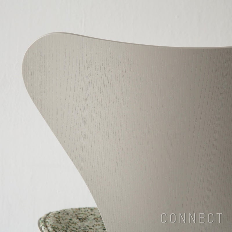 【数量限定】FRITZ HANSEN（フリッツ・ハンセン） / SERIES 7（セブンチェア）Atom Edition / ライトベージュ / カラードアッシュ / Atom 0124 / フロントパディング