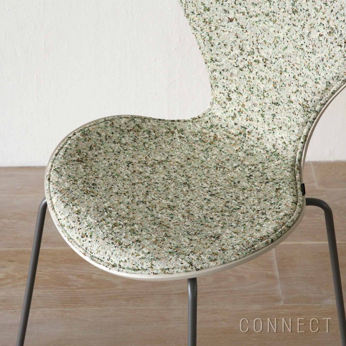 【数量限定】FRITZ HANSEN（フリッツ・ハンセン） / SERIES 7（セブンチェア）Atom Edition / ライトベージュ / カラードアッシュ / Atom 0124 / フロントパディング