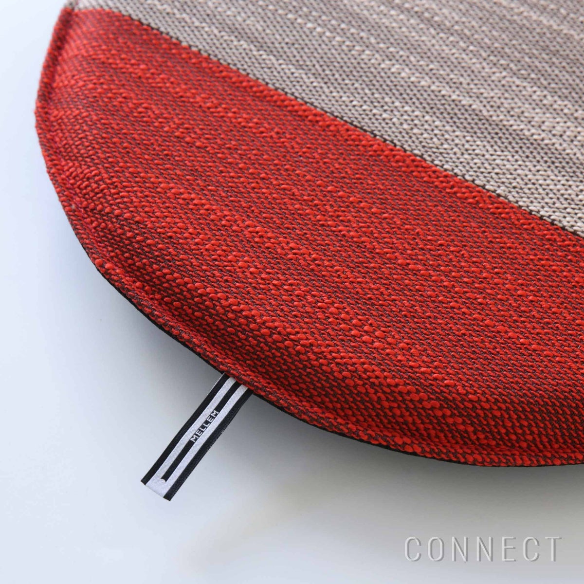 【一点もの】MELLEM（メレム） / Kvadrat（クヴァドラ） / ラウンドシートクッション / Lila（リラ） アソート / 全4色 / クッション
