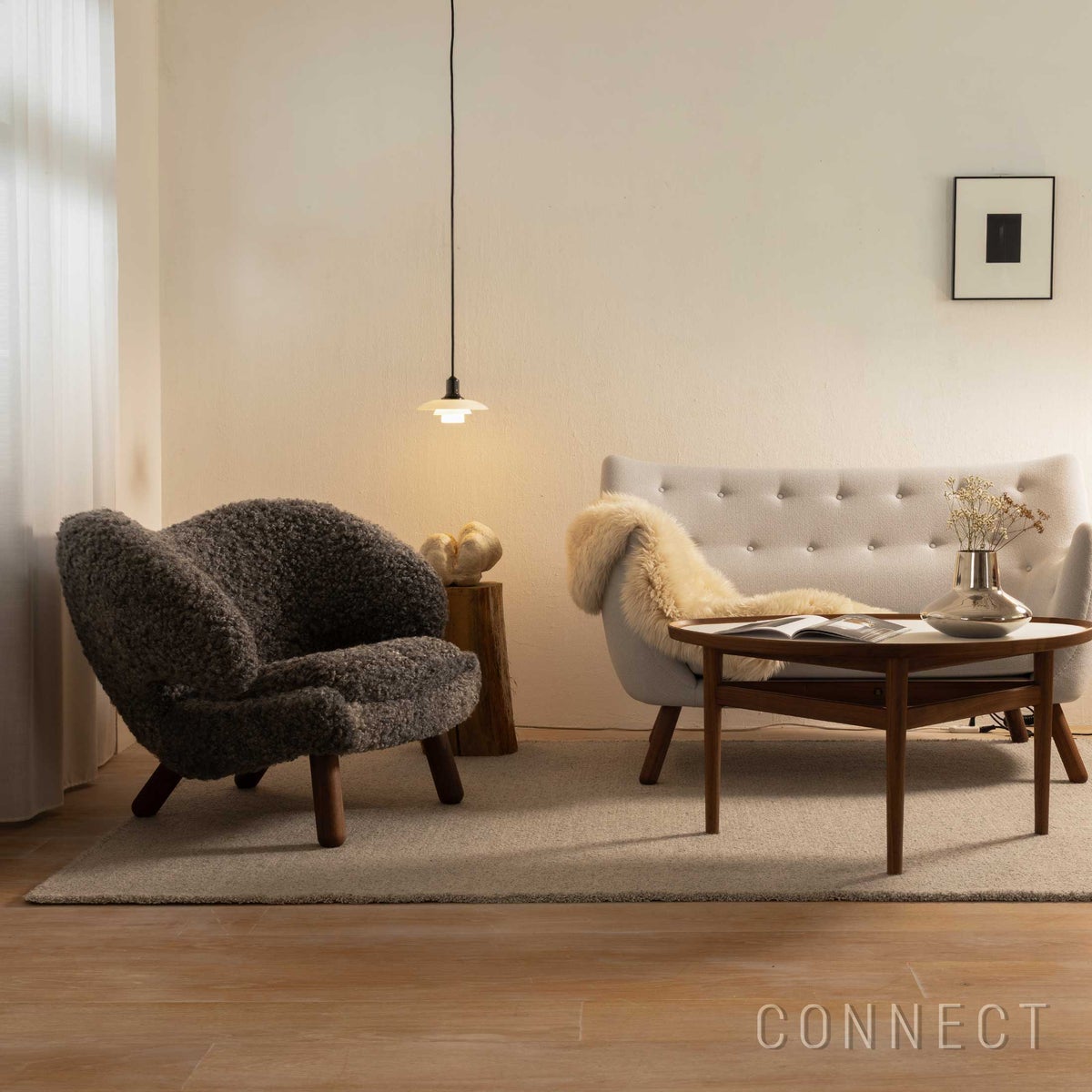 HOUSE OF FINN JUHL（ハウス・オブ・フィンユール） / PELICAN CHAIR W（ペリカンチェア） / ウォルナット材・オイル仕上げ / in Gotland Sheepskin returns